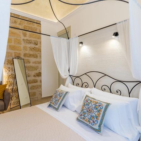 Mama Tita Rooms And Breakfast Palermo Ngoại thất bức ảnh