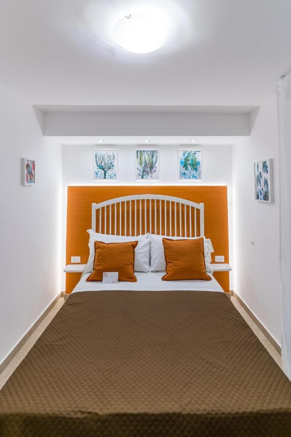 Mama Tita Rooms And Breakfast Palermo Ngoại thất bức ảnh