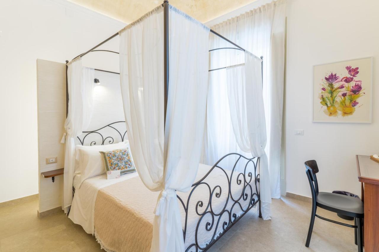 Mama Tita Rooms And Breakfast Palermo Ngoại thất bức ảnh